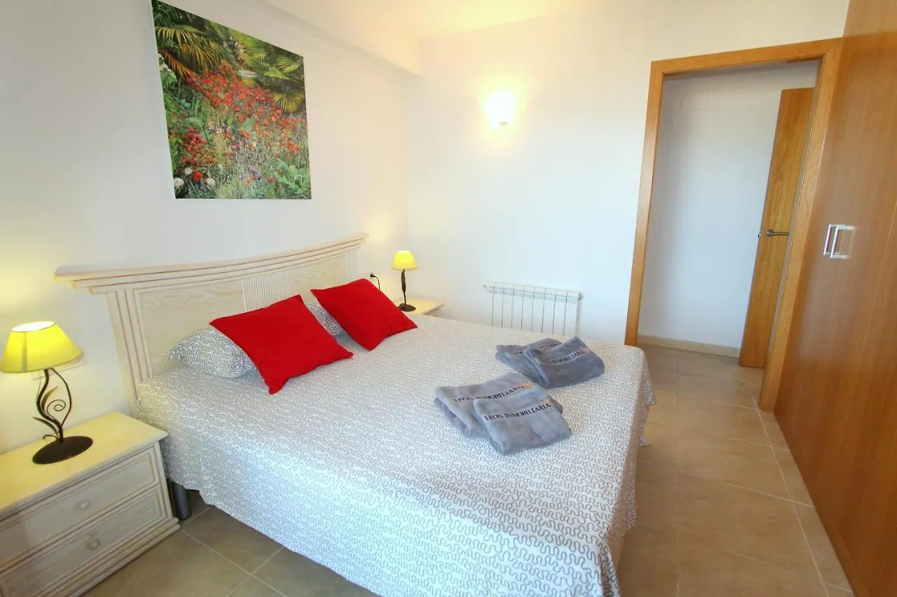 Leon Inmo Apartment Oasis - 10022 Empuriabrava 0*,  Španělsko